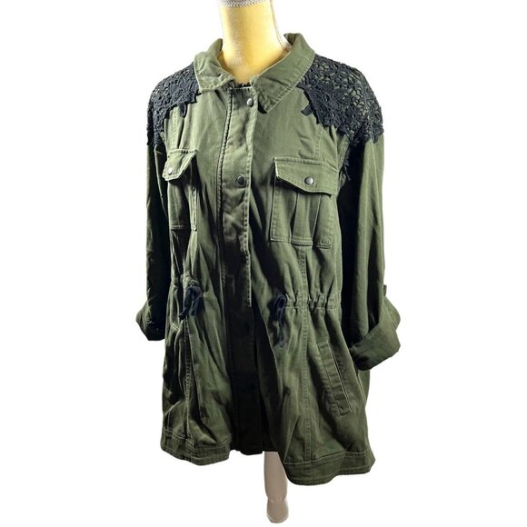 Torrid Womans Plus Size Olive Green & Black Lace Twill Anorak 3X‎ - Picture 1 of 7